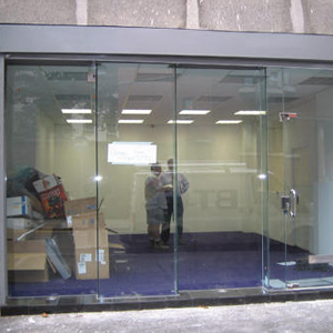 shop front door repair Acton